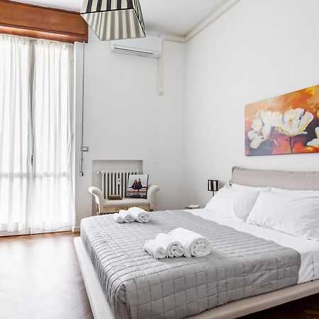 Lungarno Elegant Apartment With Panoramic Balcony بيزا المظهر الخارجي الصورة