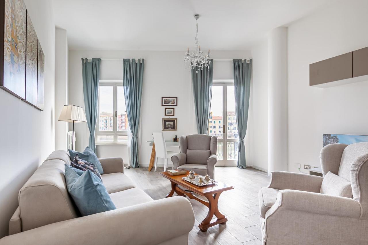 Lungarno Elegant Apartment With Panoramic Balcony بيزا المظهر الخارجي الصورة